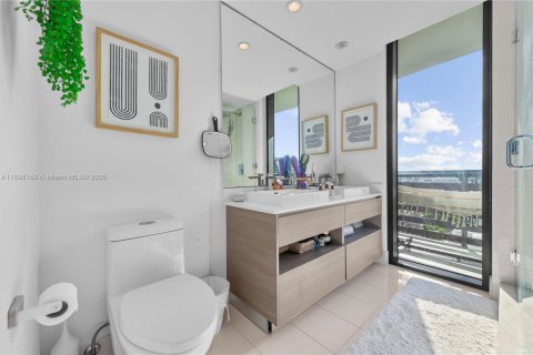 Купить кондоминиум в Майами, Флорида 2 спальни, 121.79м2, № 1971233 - фото 4