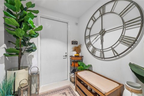 Купить кондоминиум в Майами, Флорида 2 спальни, 121.79м2, № 1971233 - фото 29