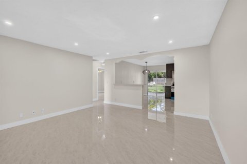 Appartement à louer à Palm Beach Gardens, Floride: 2 chambres, 83.61 m2 № 2169448 - photo 8
