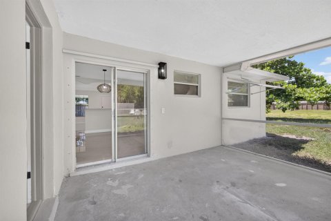 Appartement à louer à Palm Beach Gardens, Floride: 2 chambres, 83.61 m2 № 2169448 - photo 26