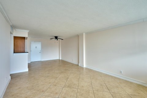 Condominio en venta en Pompano Beach, Florida, 2 dormitorios, 111.48 m2 № 2182078 - foto 5