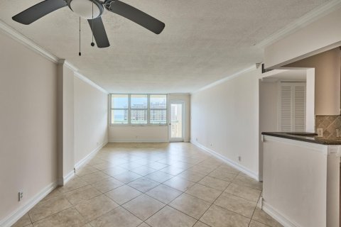 Condominio en venta en Pompano Beach, Florida, 2 dormitorios, 111.48 m2 № 2182078 - foto 4