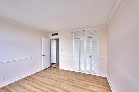 Condominio en venta en Pompano Beach, Florida, 2 dormitorios, 111.48 m2 № 2182078 - foto 23