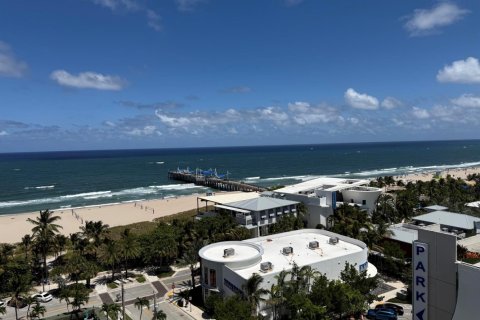 Condominio en venta en Pompano Beach, Florida, 2 dormitorios, 111.48 m2 № 2182078 - foto 2