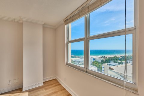 Condominio en venta en Pompano Beach, Florida, 2 dormitorios, 111.48 m2 № 2182078 - foto 15
