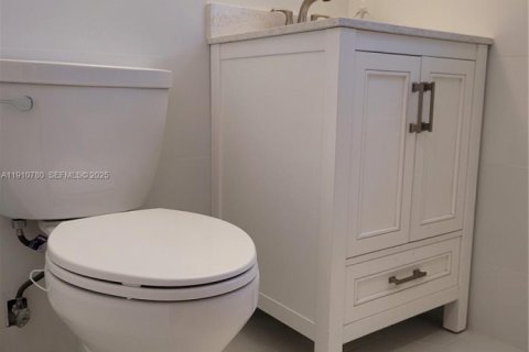 Copropriété à louer à Fort Lauderdale, Floride: 1 chambre, 58.06 m2 № 1982660 - photo 14