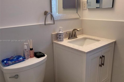 Copropriété à louer à Fort Lauderdale, Floride: 1 chambre, 58.06 m2 № 1982660 - photo 13