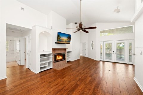 House in Clermont, Florida 4 bedrooms, 197.51 sq.m. № 2101947 - photo 13