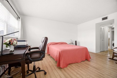 Copropriété à vendre à Lake Worth, Floride: 1 chambre, 76.55 m2 № 2188397 - photo 14