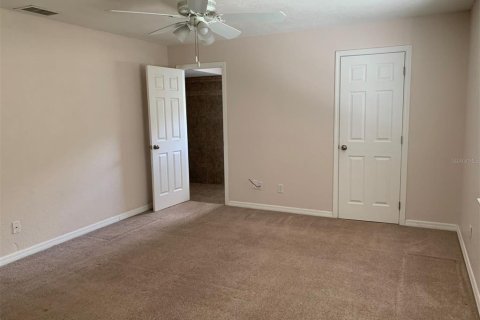 House in Port Charlotte, Florida 3 bedrooms, 108.97 sq.m. № 1855807 - photo 8