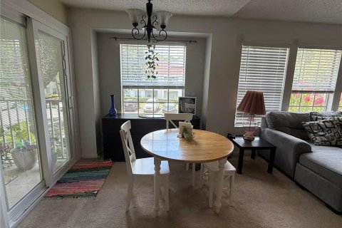 Condo in Orlando, Florida, 2 bedrooms  № 1813168 - photo 19