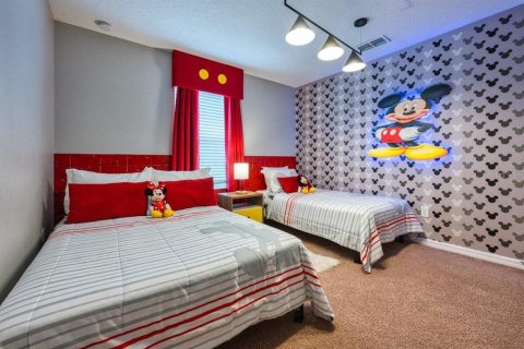 Adosado en venta en Kissimmee, Florida, 5 dormitorios, 188.03 m2 № 1514622 - foto 16