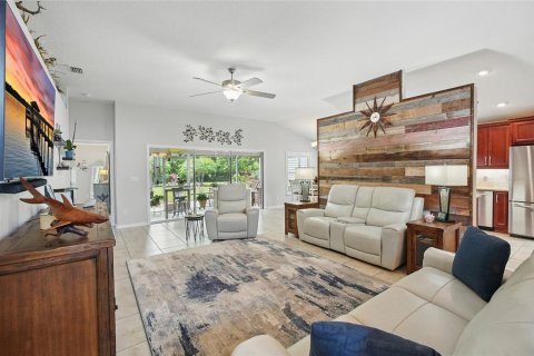 Villa ou maison à vendre à New Smyrna Beach, Floride: 3 chambres, 157 m2 № 1719705 - photo 3
