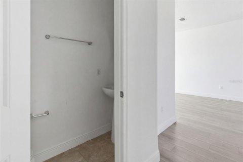 Купить таунхаус в Орландо, Флорида 8 комнат, 209.03м2, № 2226919 - фото 8