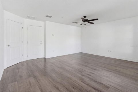 Купить таунхаус в Орландо, Флорида 8 комнат, 209.03м2, № 2226919 - фото 5
