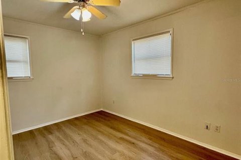 House in Gainesville, Florida 2 bedrooms, 75.44 sq.m. № 1909160 - photo 13