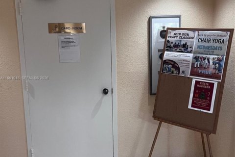 Copropriété à vendre à Pembroke Pines, Floride: 1 chambre, 91.04 m2 № 2023702 - photo 22