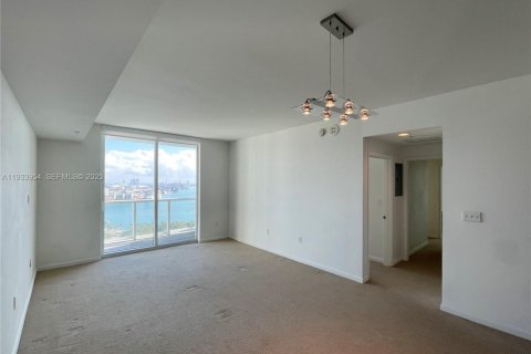 Condominio en alquiler en Miami, Florida, 2 dormitorios, 98.29 m2 № 1992250 - foto 16