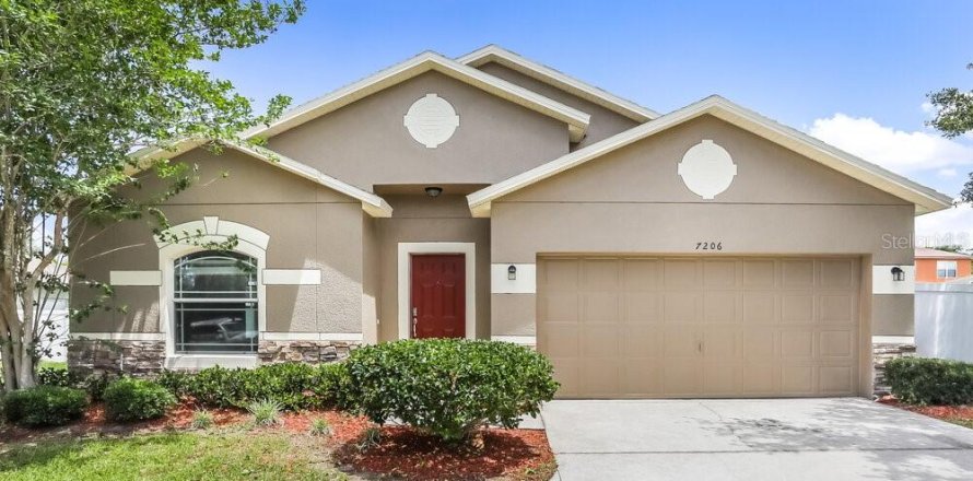 Villa ou maison à Orlando, Floride 4 chambres, 181.81 m2 № 2157220