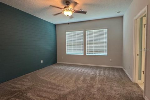 Casa en alquiler en Orlando, Florida, 3 dormitorios, 208.1 m2 № 2279842 - foto 12