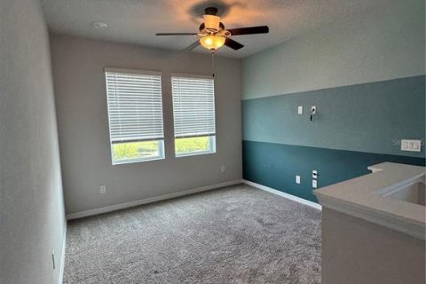Casa en alquiler en Orlando, Florida, 3 dormitorios, 208.1 m2 № 2279842 - foto 7
