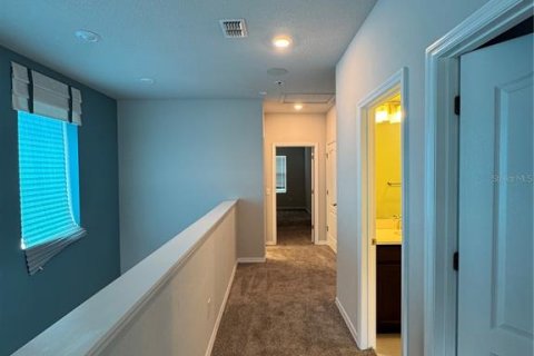 Casa en alquiler en Orlando, Florida, 3 dormitorios, 208.1 m2 № 2279842 - foto 8