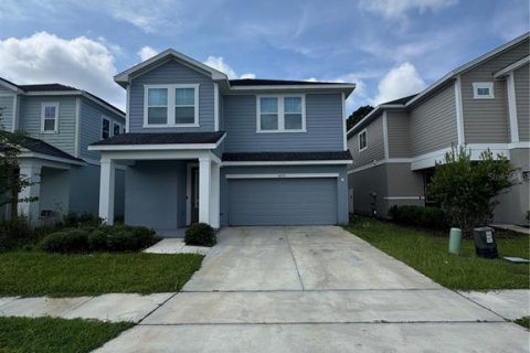 House in Orlando, Florida 3 bedrooms, 208.1 sq.m. № 2279842
