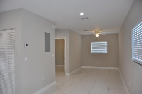 Apartment in Fort Lauderdale, Florida 1 bedroom, 55.74 sq.m. № 2086723 - photo 4