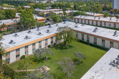 Copropriété à vendre à Wilton Manors, Floride: 1 chambre, 69.68 m2 № 2189735 - photo 16