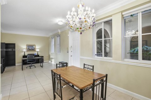 Купить кондоминиум в Санрайз, Флорида 7 комнат, 173.26м2, № 1983941 - фото 15