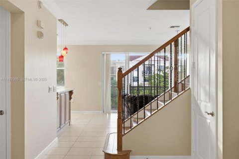 Купить кондоминиум в Санрайз, Флорида 7 комнат, 173.26м2, № 1983941 - фото 13