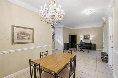 Купить кондоминиум в Санрайз, Флорида 7 комнат, 173.26м2, № 1983941 - фото 14