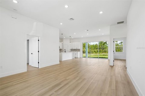 Casa en venta en Ocala, Florida, 4 dormitorios, 167.41 m2 № 2291023 - foto 7