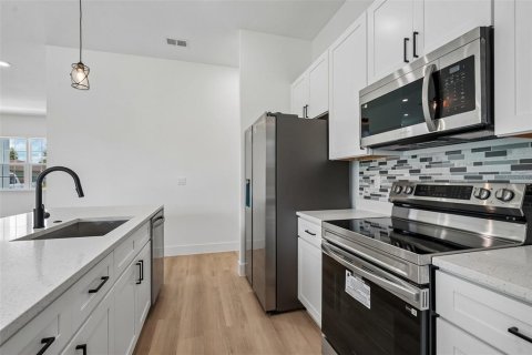 Casa en venta en Ocala, Florida, 4 dormitorios, 167.41 m2 № 2291023 - foto 13