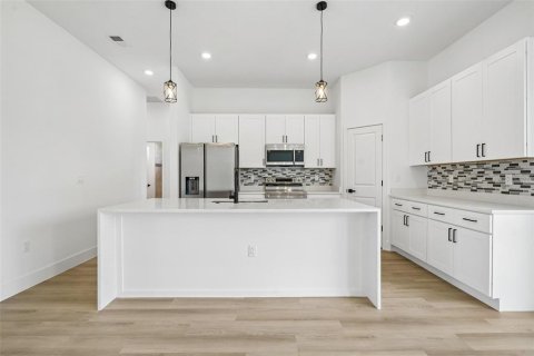 Casa en venta en Ocala, Florida, 4 dormitorios, 167.41 m2 № 2291023 - foto 10