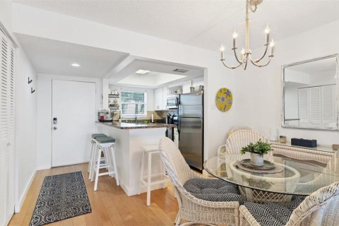 Copropriété à louer à Sarasota, Floride: 1 chambre, 65.59 m2 № 2166548 - photo 18