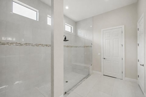 Casa en venta en Port St. Lucie, Florida, 3 dormitorios, 278.71 m2 № 2188400 - foto 29