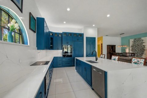 Casa en venta en Port St. Lucie, Florida, 3 dormitorios, 278.71 m2 № 2188400 - foto 15