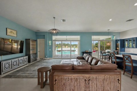 Casa en venta en Port St. Lucie, Florida, 3 dormitorios, 278.71 m2 № 2188400 - foto 21