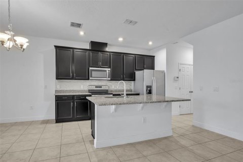 Touwnhouse à louer à Winter Park, Floride: 3 chambres, 163.04 m2 № 2122361 - photo 12