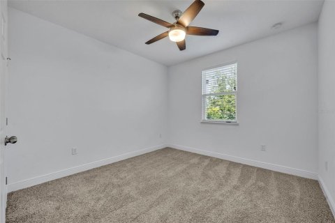 Touwnhouse à louer à Winter Park, Floride: 3 chambres, 163.04 m2 № 2122361 - photo 25