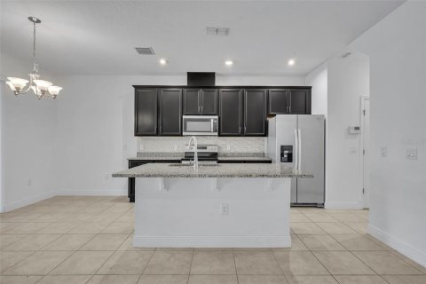 Touwnhouse à louer à Winter Park, Floride: 3 chambres, 163.04 m2 № 2122361 - photo 11