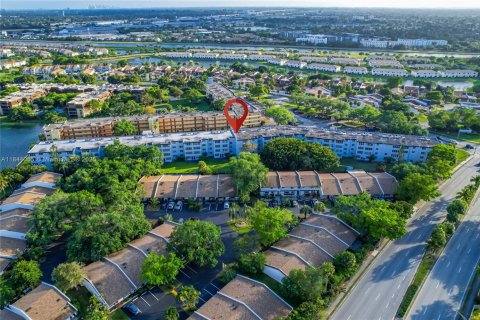 Купить кондоминиум в Майами, Флорида 1 комната, 93.09м2, № 1839316 - фото 22