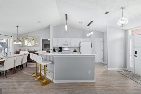 Villa ou maison à vendre à Palm Coast, Floride: 4 chambres, 165.27 m2 № 2290968 - photo 4