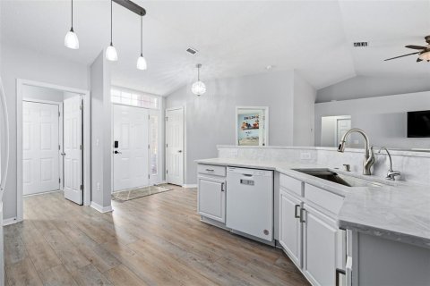 Villa ou maison à vendre à Palm Coast, Floride: 4 chambres, 165.27 m2 № 2290968 - photo 9
