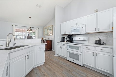 Villa ou maison à vendre à Palm Coast, Floride: 4 chambres, 165.27 m2 № 2290968 - photo 7