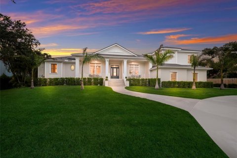 Casa en Nokomis, Florida 5 dormitorios, 456.52 m2 № 2111682