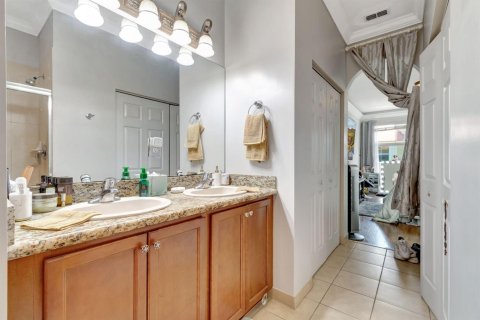 Condo in Boynton Beach, Florida, 4 bedrooms  № 2241255 - photo 17