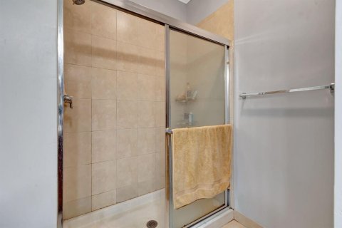 Condo in Boynton Beach, Florida, 4 bedrooms  № 2241255 - photo 18