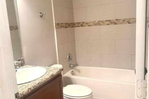 Condo in Boynton Beach, Florida, 4 bedrooms № 2241255 - photo 21